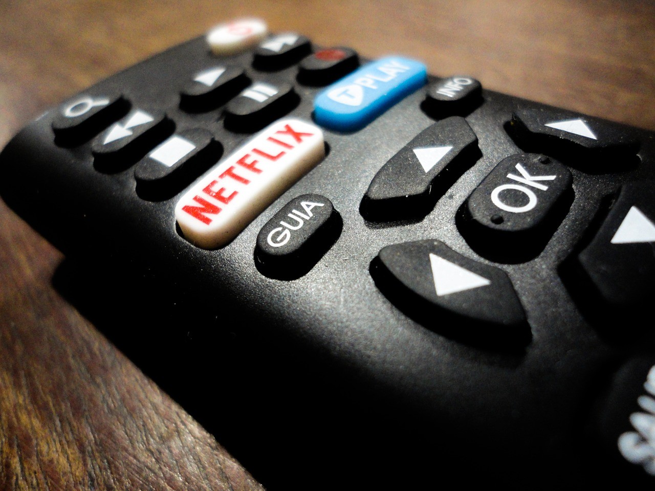 Stay on Top of Your Binge-Watching with Smart Management Tools